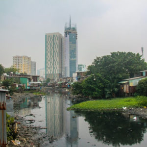 New poverty standards and Vietnam’s call for not leting “upstairs feel happy, downstairs feel difficulties”