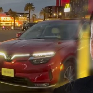 Vin có quyền sai, ai sai với Vin thì Vin cho “nhà nước pháp quyền Xã Hội Chủ Nghĩa” trừng trị