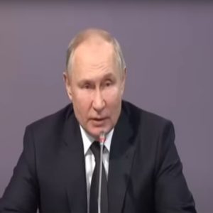 Người phương Tây được kêu gọi rời khỏi Nga ’ngay lập tức‘ vì lo ngại Putin có thể phát động cuộc tấn công đẫm máu mới