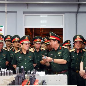 Vietnam heroic „People’s Army“ acts cowardly