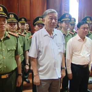 Nghệ An: Liệu Bí thư Thái Thanh Quý và Chủ tịch Nguyễn Đức Trung có „thoát tội“ không?