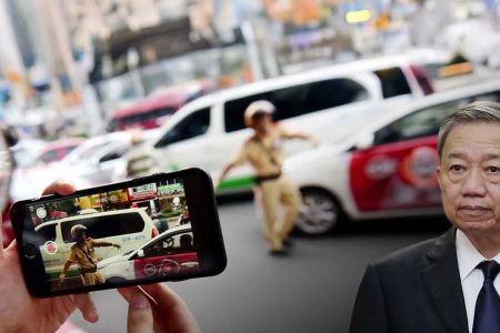 Nghịch lý trong kỷ nguyên T. Lâm: Vì sao lại cấm dân giám sát CSGT bằng hình ảnh?