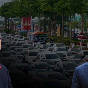 Khi người giàu ở Hà Nội cũng phải khóc: Phí gửi ô tô tăng lên 6 triệu đồng/tháng?